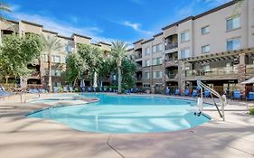 Frontdesk Montreux Apts Northeast Phoenix